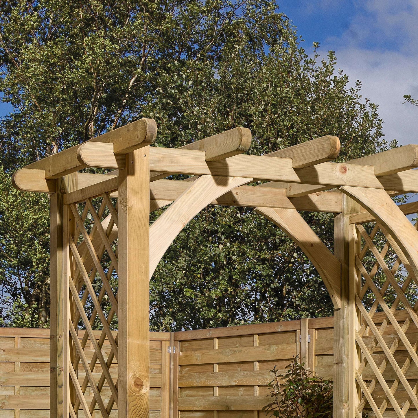 Cheltenham Arch - Garden Shop Online