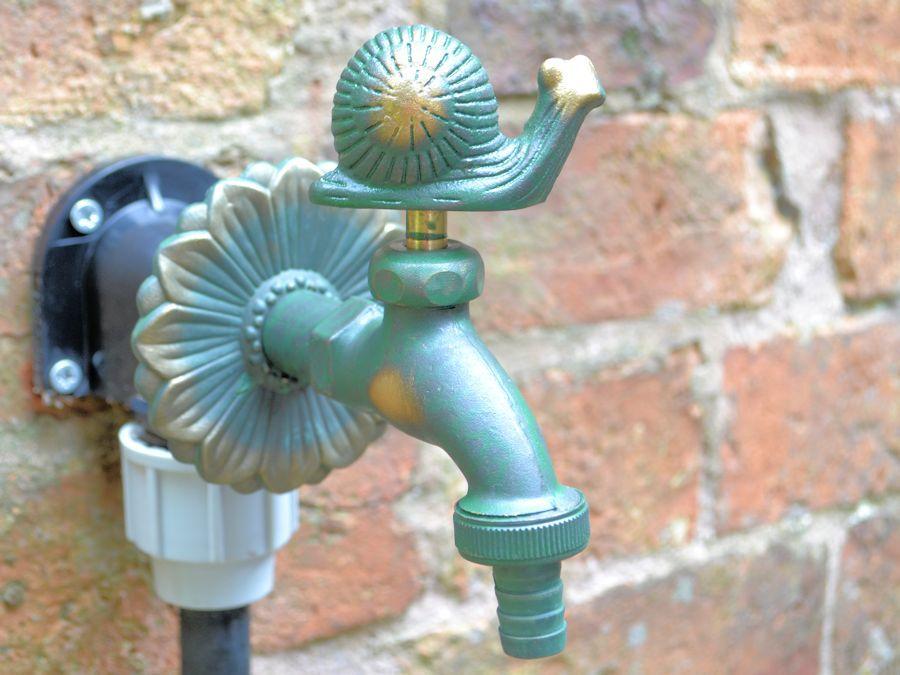 Snail Ornamental Verdigri Garden Tap