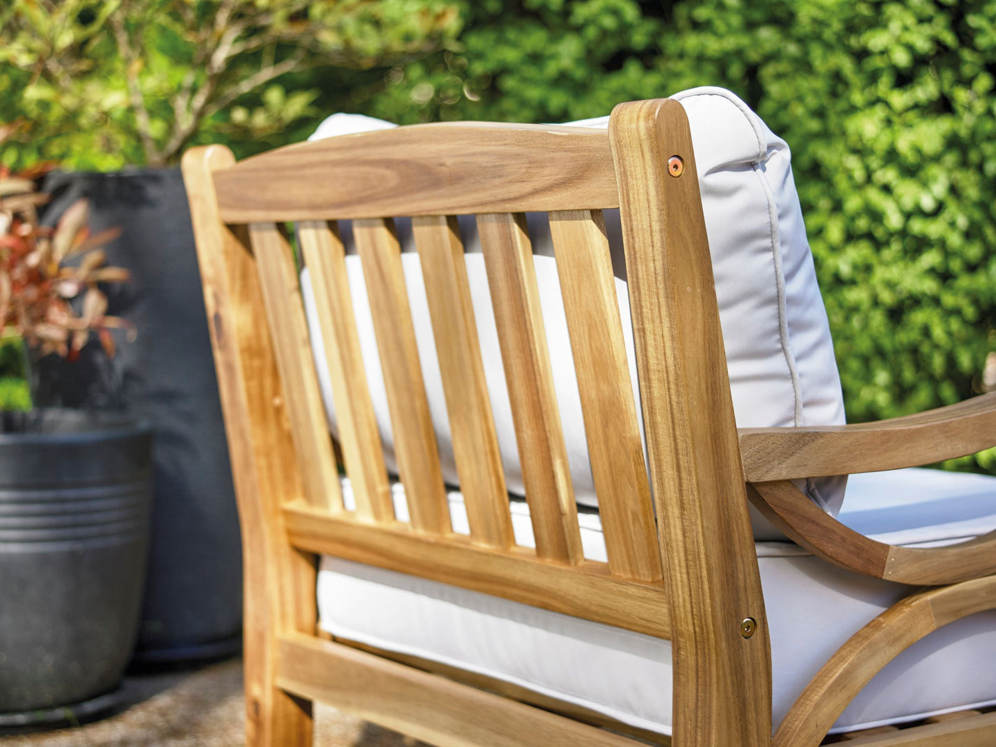 Greenhurst Sorrento Garden Armchair, Footstool & Cushions - Natural