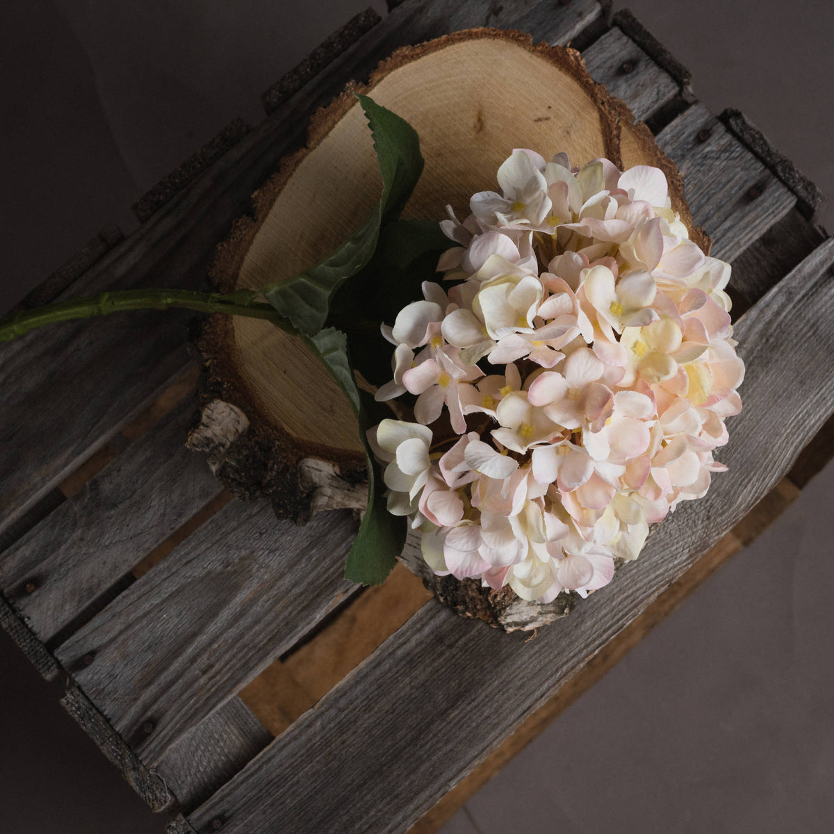 Autumn White Hydrangea artificial stem