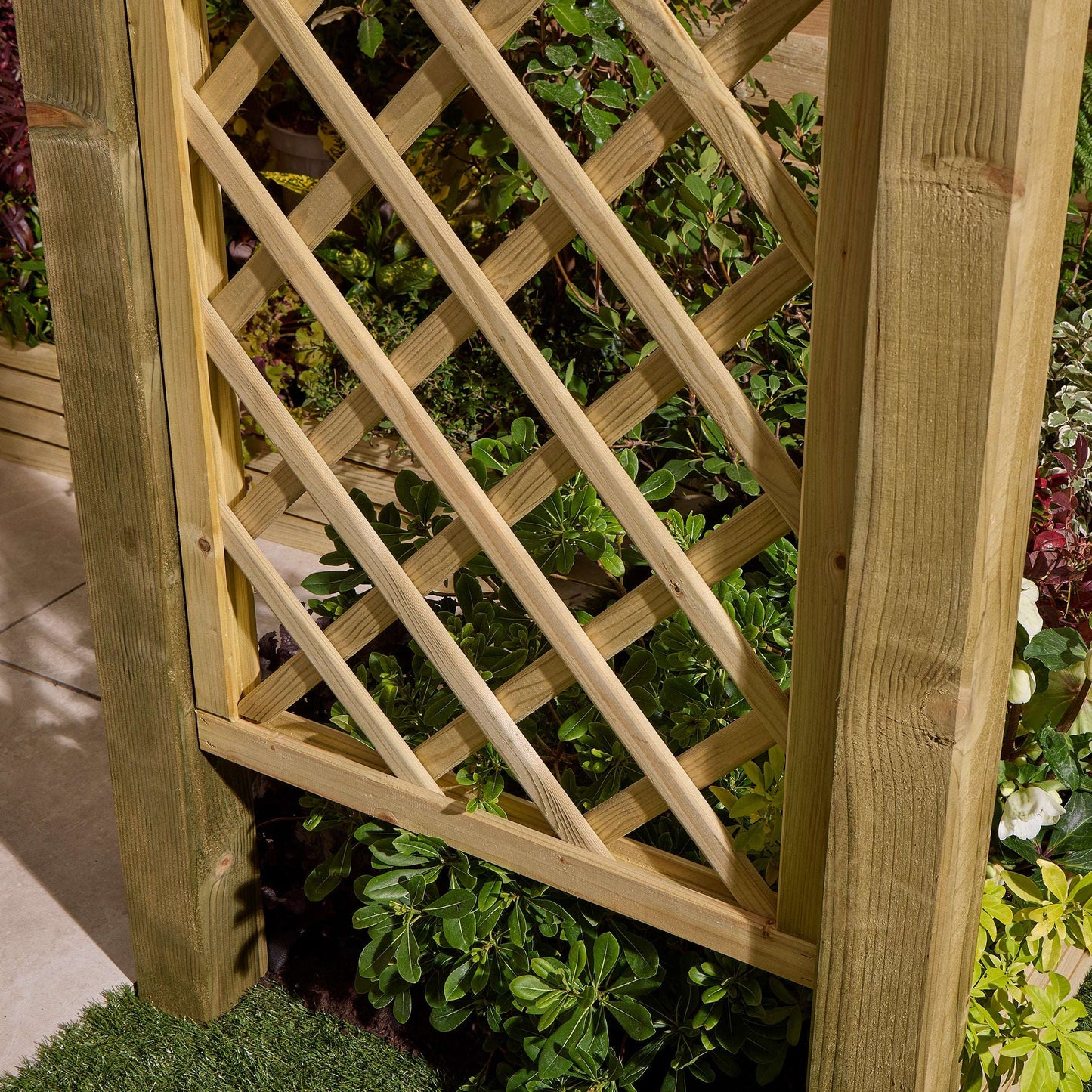 Cheltenham Arch - Garden Shop Online