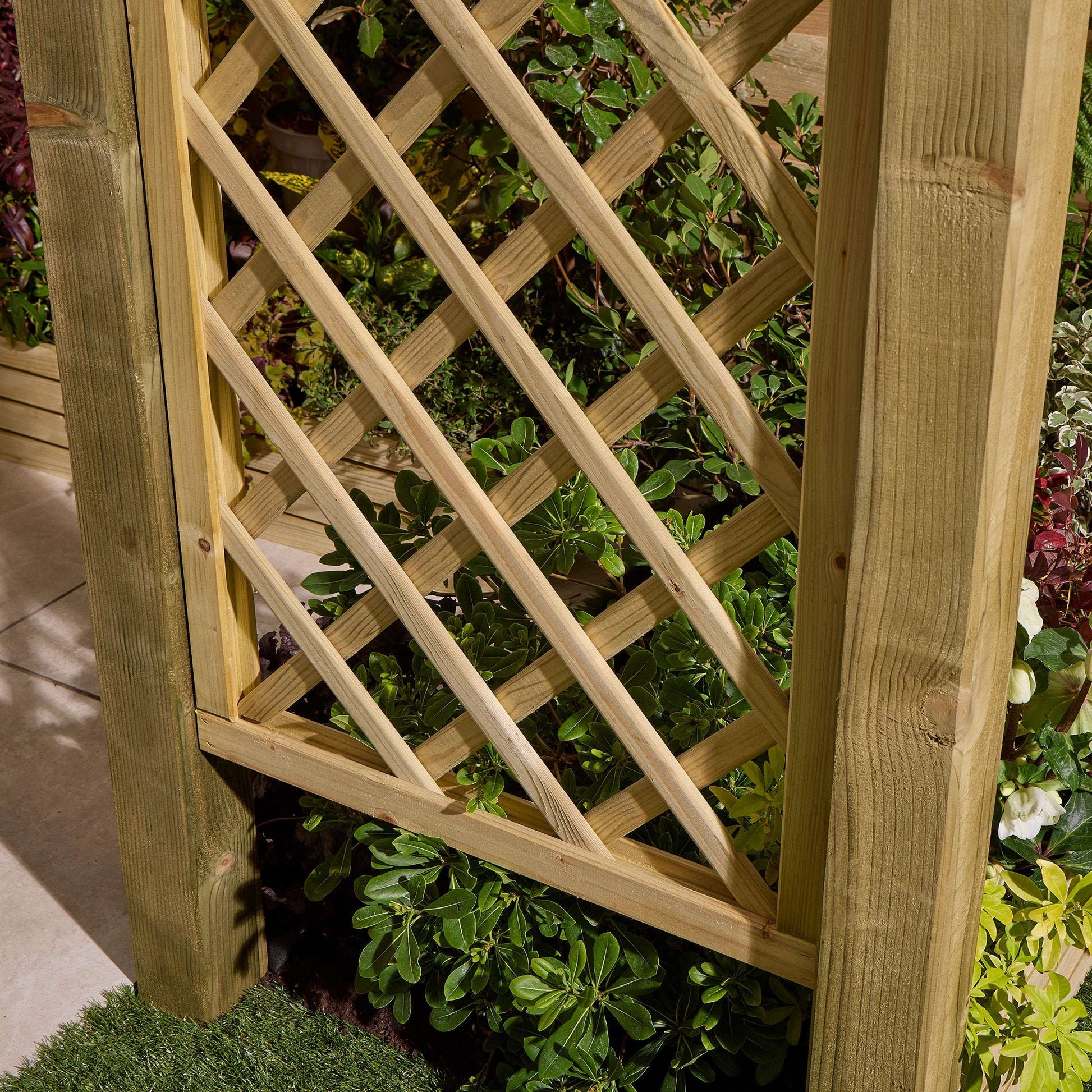 Cheltenham Arch - Garden Shop Online