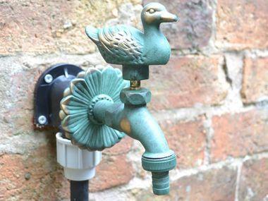 Duck Ornamental Garden Tap - Garden Shop Online UK Online Garden Centre
 - 1