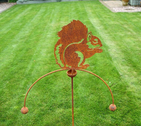 Squirrel Wind Rocker - Garden Shop Online